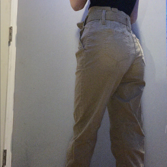 high rise khaki with matching belt - Picture 2 of 2